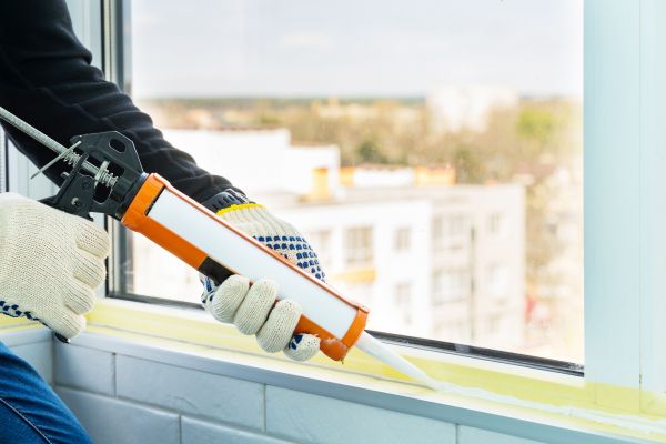 Cost of Window Recaulking Service in Westerville