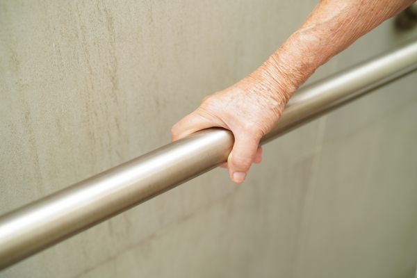 Cost of Tub Grab Bar Installation in Westerville