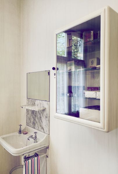 Cost of Medicine Cabinet Installation in Westerville